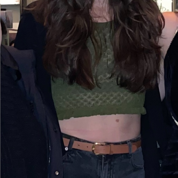 Cute Zara Crop - Picture 3 of 3
